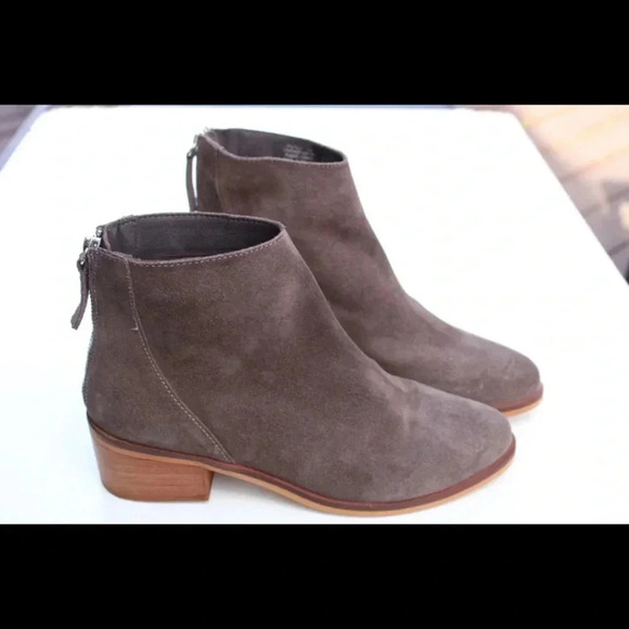 NWOT Steve Madden Legally ankle boots - Picture 14 of 15